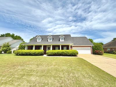 1562 Summerchase Dr