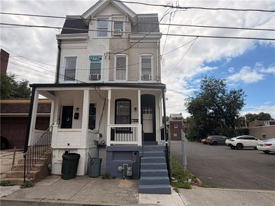 326 1/2 N Church St