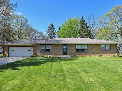 500 E Oakwood ROAD