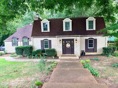 109 Brookside Dr
