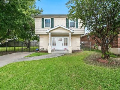 439 W Harrison Ave