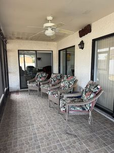 Property at 2001 Montego Ct, Oldsmar, FL