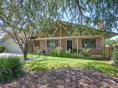 2540 Rosebud Ln