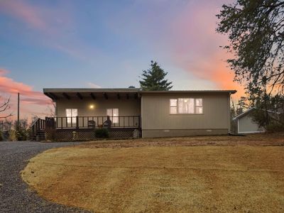 1704 Harbor Springs Rd
