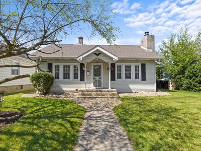 1309 Altgeld St