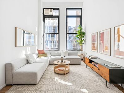 250 Mercer St APT C201