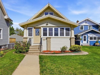 231 Highland Dr NW