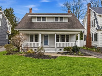 633 Locust St