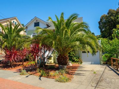 1348 Grand Avenue