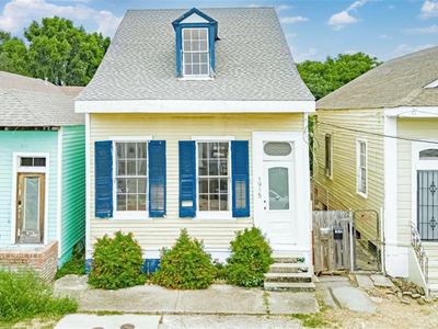 1915 Governor Nicholls St