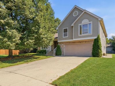 Property at 1173 N Clearwater Ct, Palatine, IL