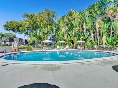 3111 Oakland Shores Dr #F108