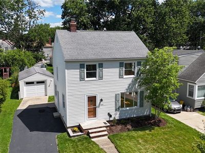 119 Monroe Ave