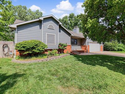 2735 S Carrwood Cir