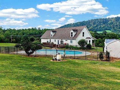 812 Stevens Cove Rd