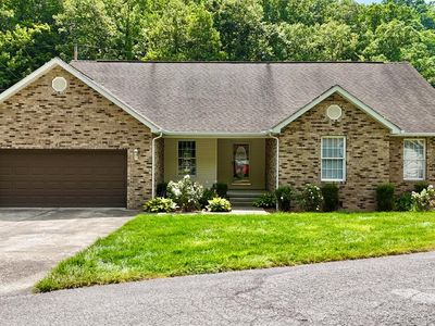 43 Country Oaks Ln