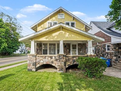 106 Central St
