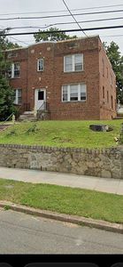 1618 22nd St SE