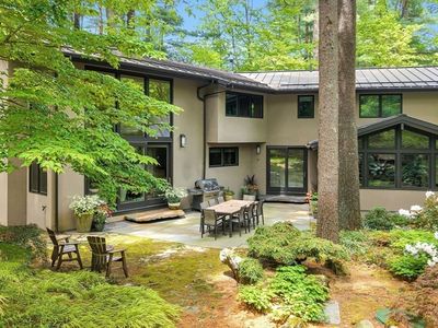6 Baldwin Cir