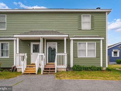 702 Kelly Rd #702A