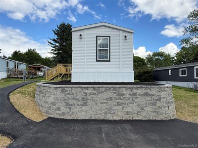 69 View Drive