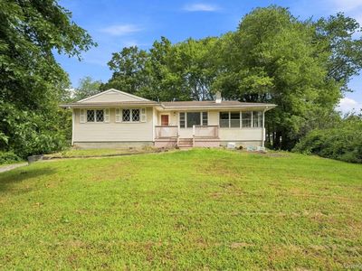 7 Roosevelt Road