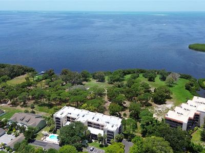 407 Tarpon Point #407