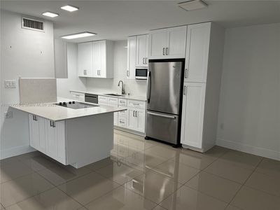 9350 SW 77th Ave APT G1