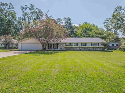 2726 Point Dr