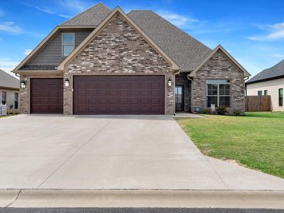 122 Clearwater Dr