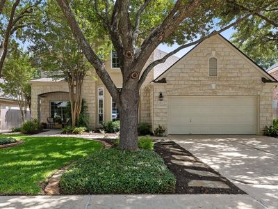 2713 Loyaga Dr