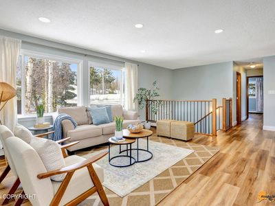 3957 Locarno Dr