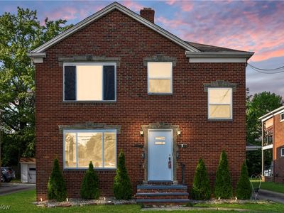 Property at 19520 Hilliard Blvd, Rocky River, OH