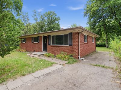 3618 N Hartman Dr