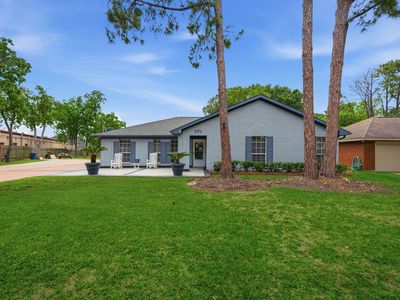 201 Amber Ln