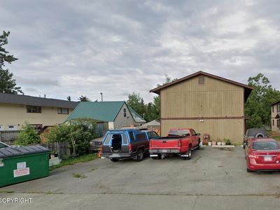 608 Mumford St