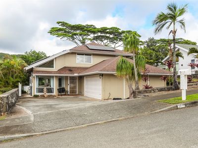1614 Paukiki St