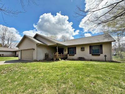 8917 Longview Dr