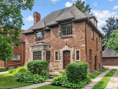 18675 Gainsborough Rd