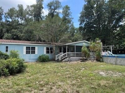 2202 D R Bryant Rd