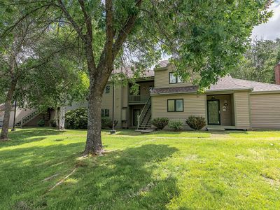 444 Snowflower Court #444