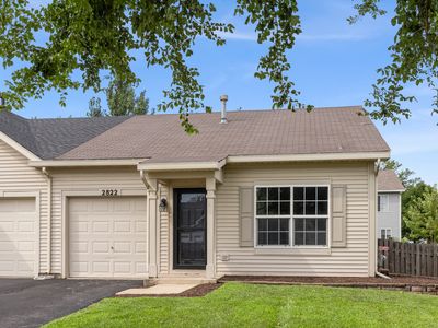 Property at 2822 Oakmont Dr, Montgomery, IL