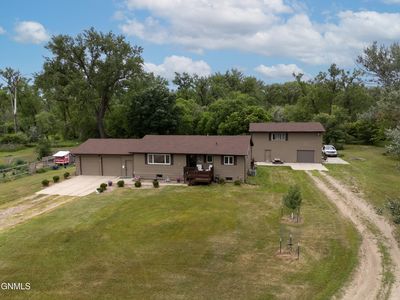 7650 Dogwood Dr