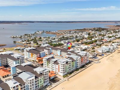 3700 Sandpiper Rd APT 411