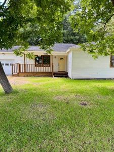 Property at 1110 Jarrett St, Liberty, TX