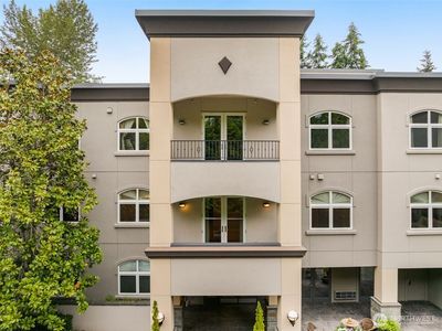 10398 NE 17th Street #206