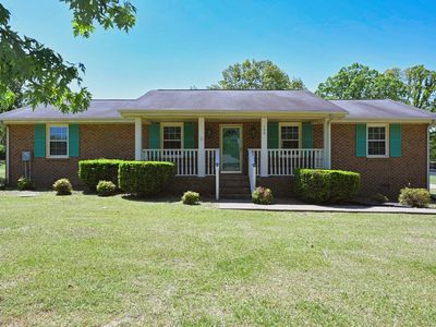 Property at 108 Oakland Ct, White House, TN