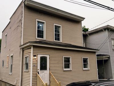 77 Grove Street