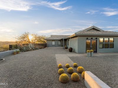 235 W Via Tortuga Dr