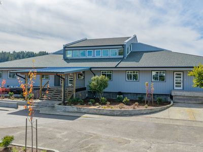 1150 Bay St #C